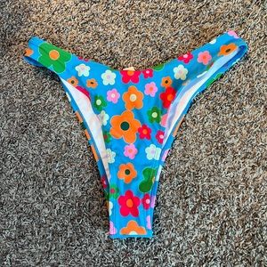 flower bikini bottoms!